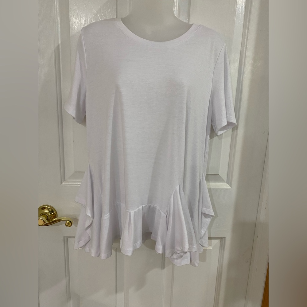 DG2 Diane Gilman Ruffle Hem Top
